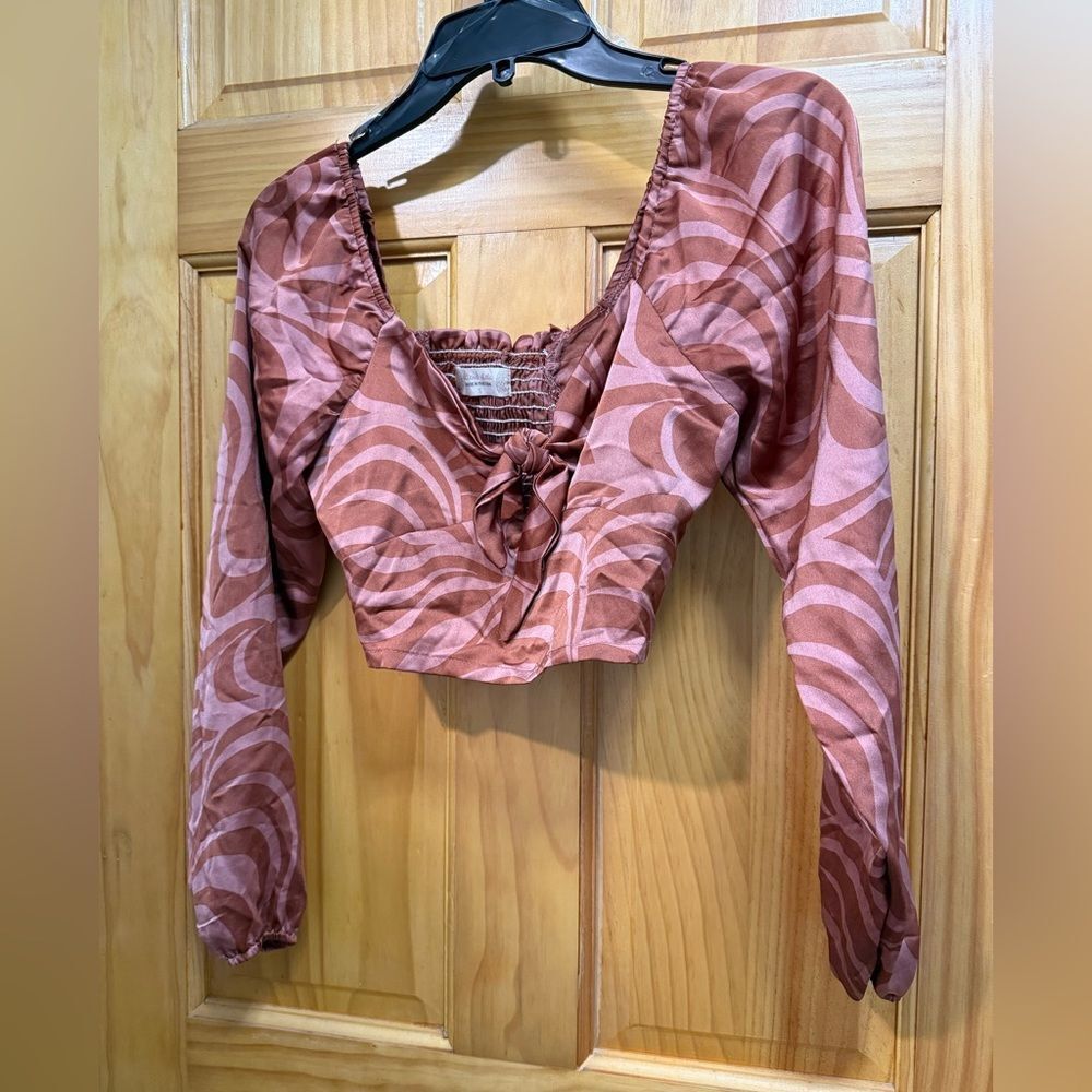 Altar'd State Brown Swirl Crop Blouse size S